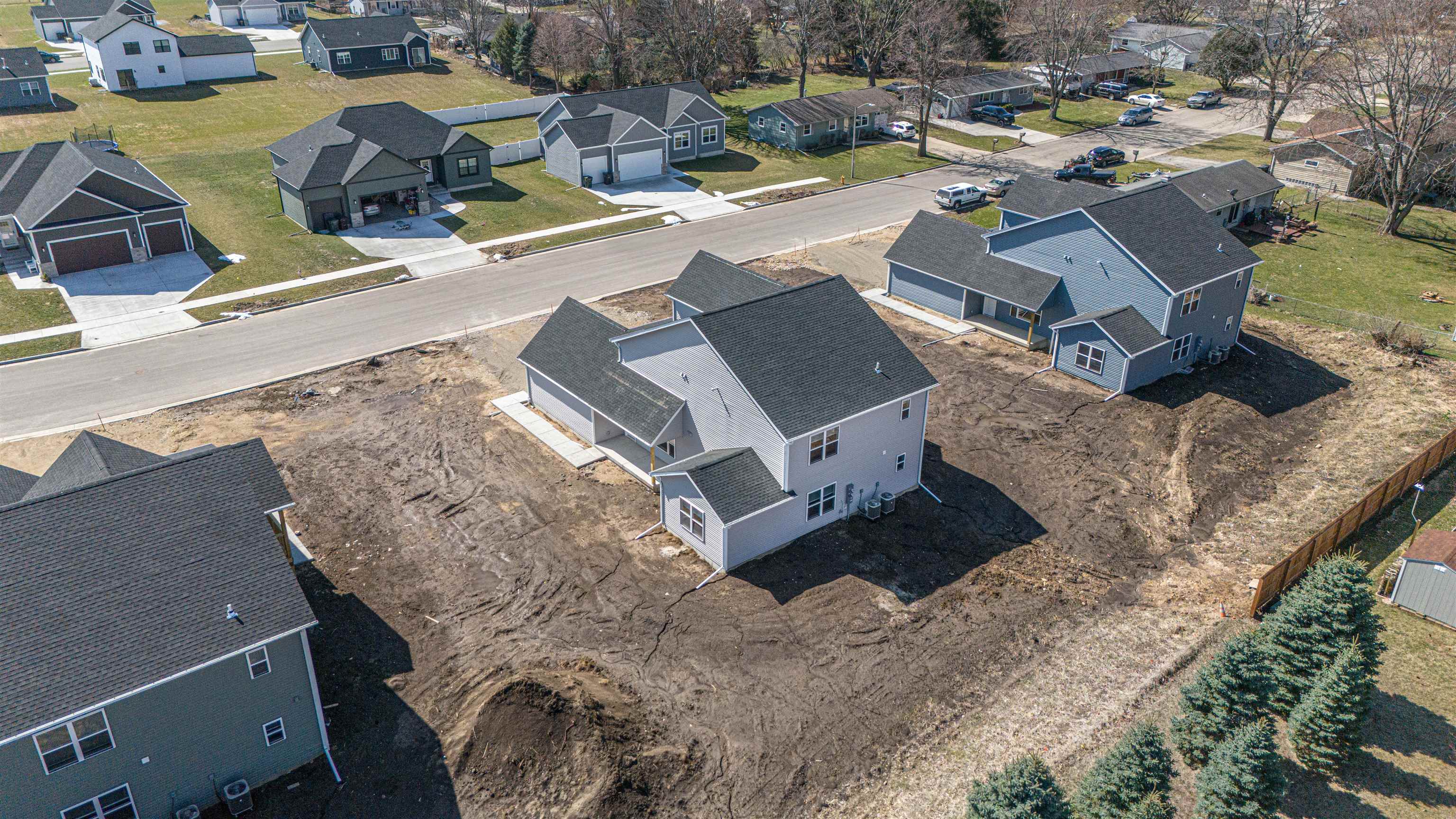 68-70 East Ash Milton, WI 53563 - Photo 5 of 30