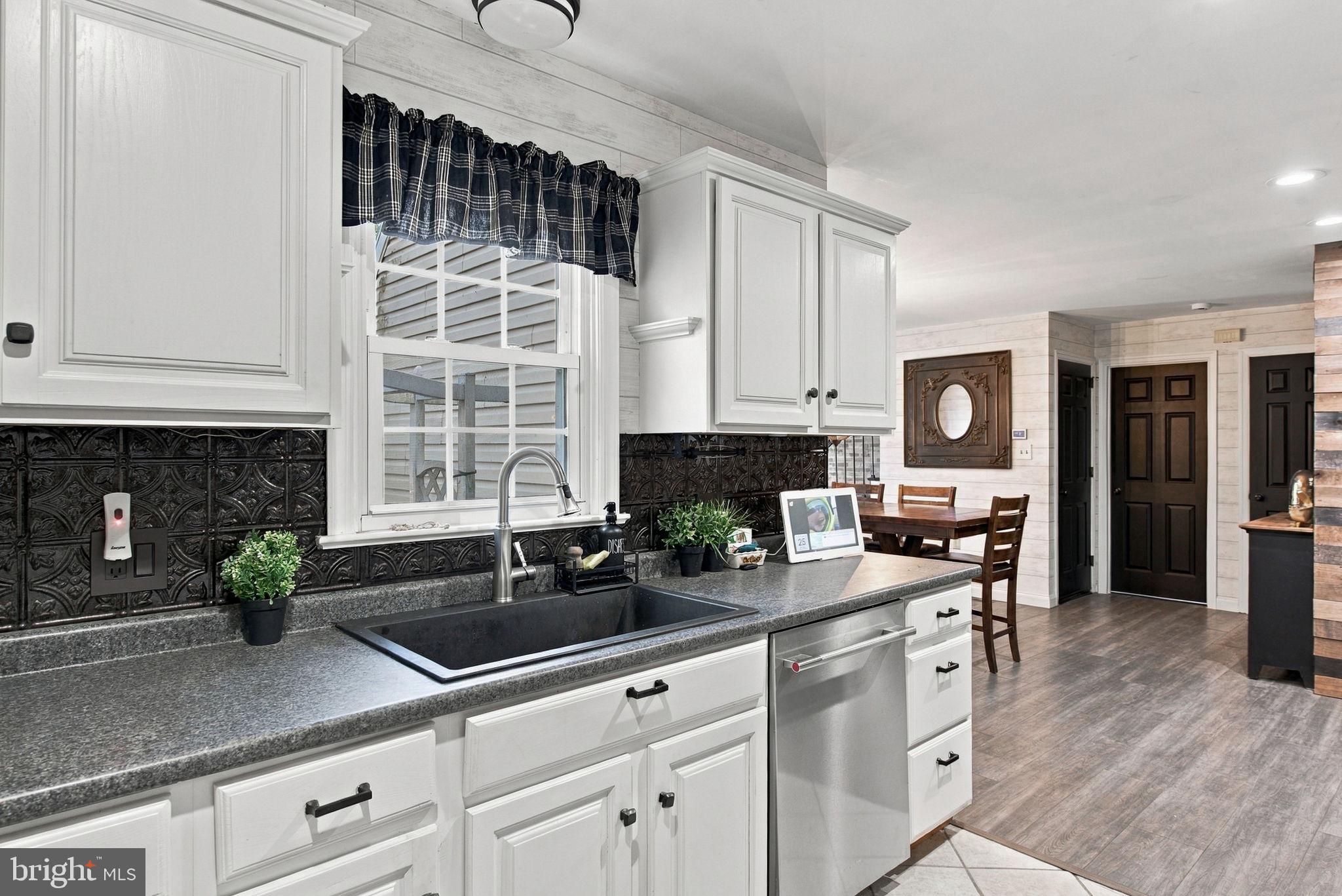 140 Freysville Road York, PA 17406 - Photo 10 of 33 Gallery Image 10