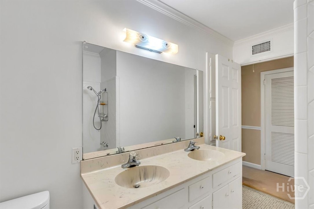 311 Pickwick Road Savannah, GA 31410 - Photo 14 of 65