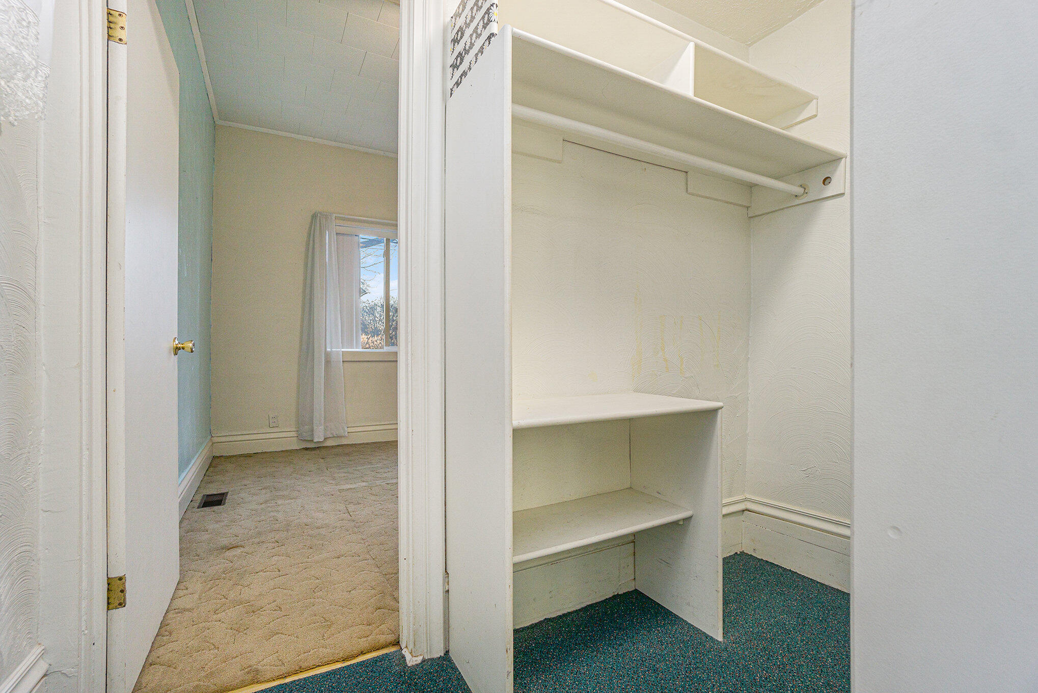 214 South Hooker Avenue Three Rivers, MI 49093 - Photo 10 of 18 013_dsc05724