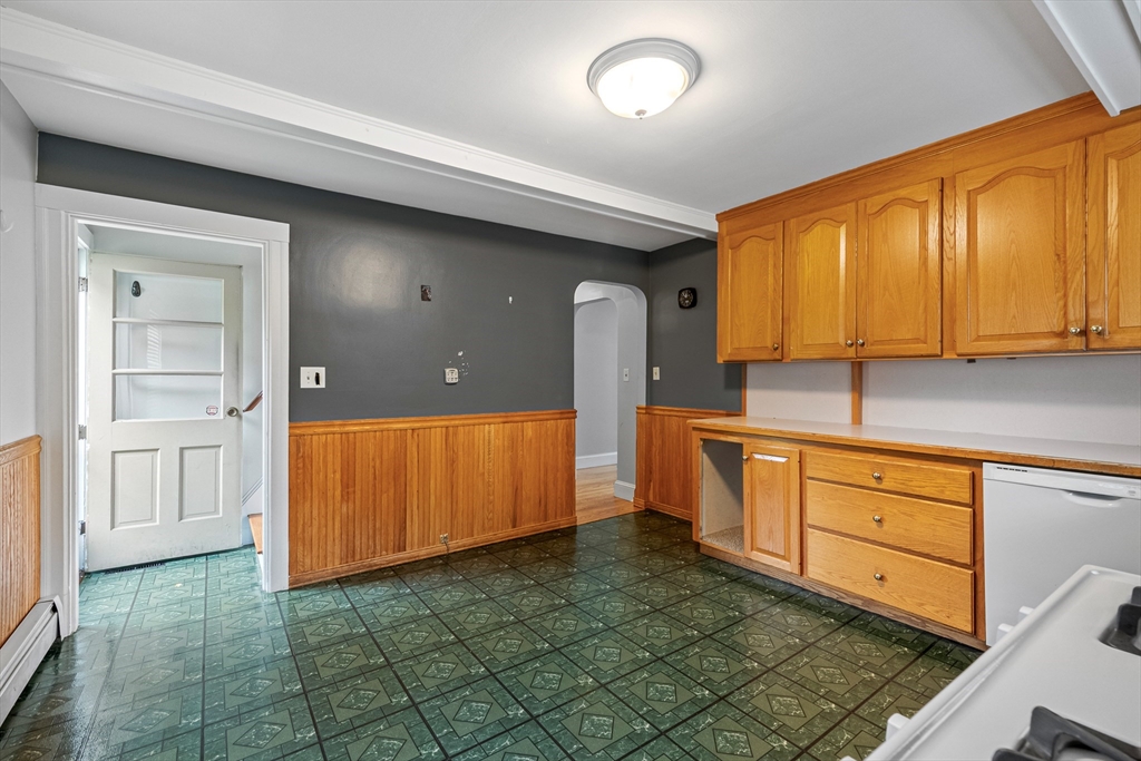 9 Auburn Road Beverly, MA 01915 - Photo 18 of 25