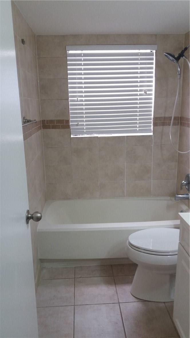 2631 Riverside Drive, Unit 1 Coral Springs, FL 33065 - Photo 19 of 42 Photo 19