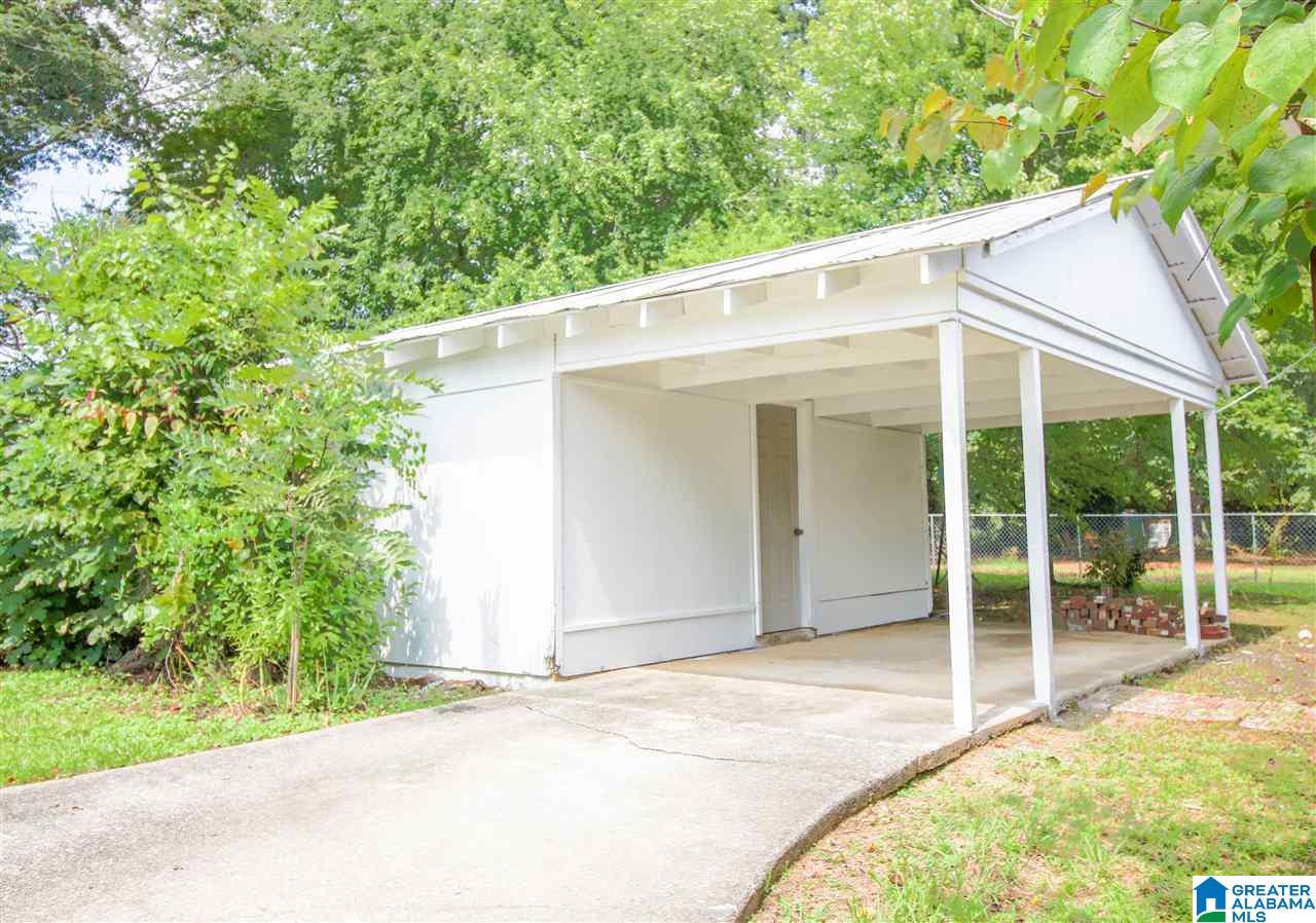 105 Hendrix Street Oneonta, AL 35121 - Photo 4 of 13