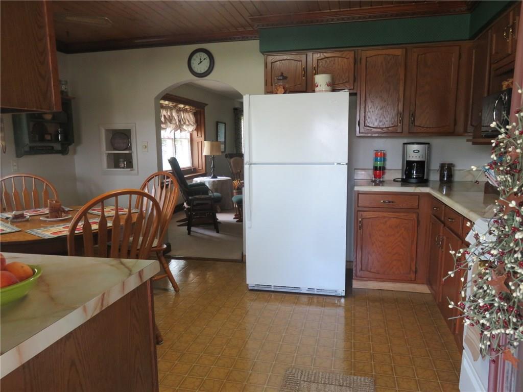 611 New Castle Road Slippery Rock, PA 16057 - Photo 6 of 24 The entrance into the kitchen welcomes you "home"!