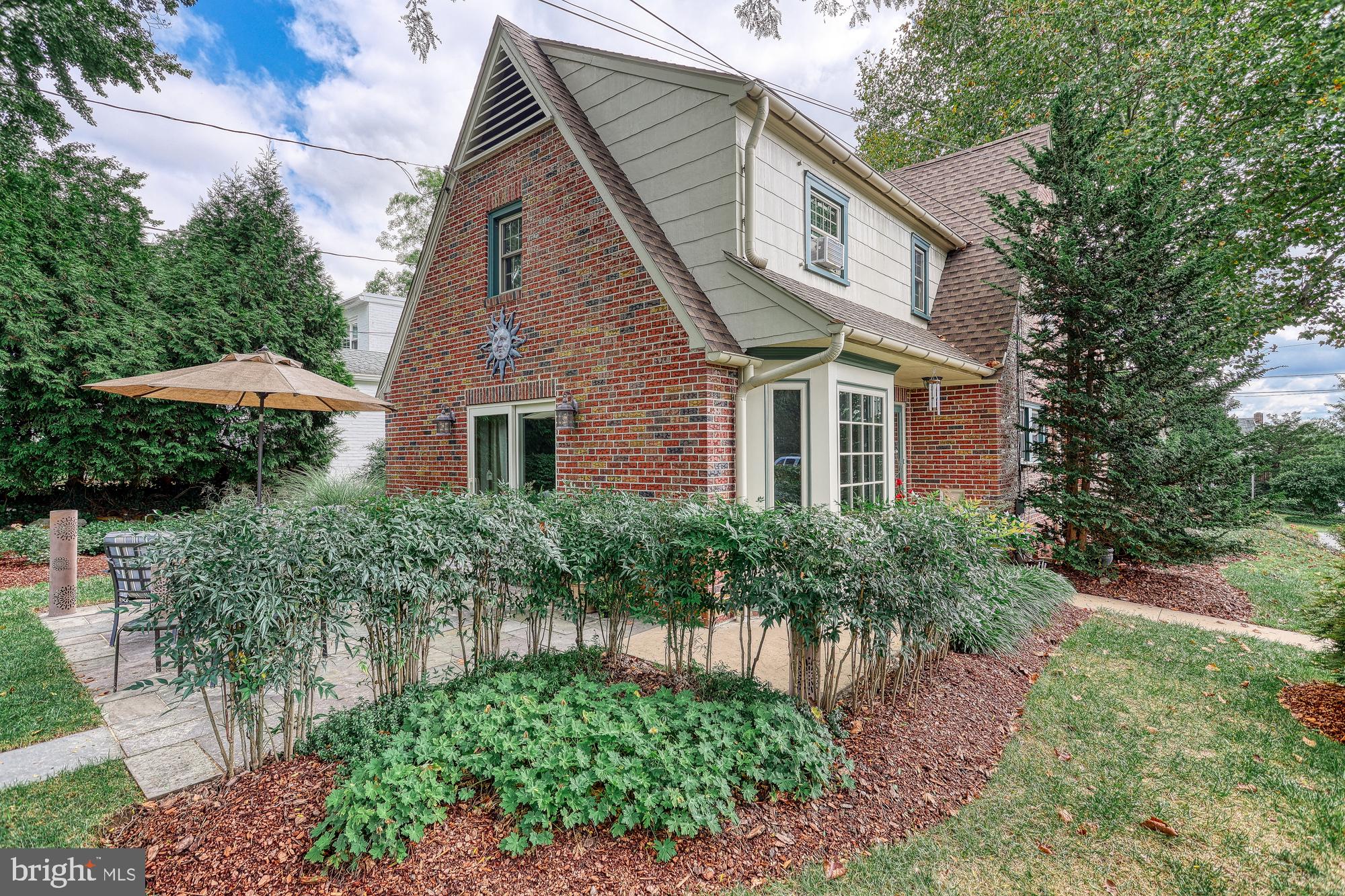 401 Hillcrest Road York, PA 17403 - Photo 9 of 49