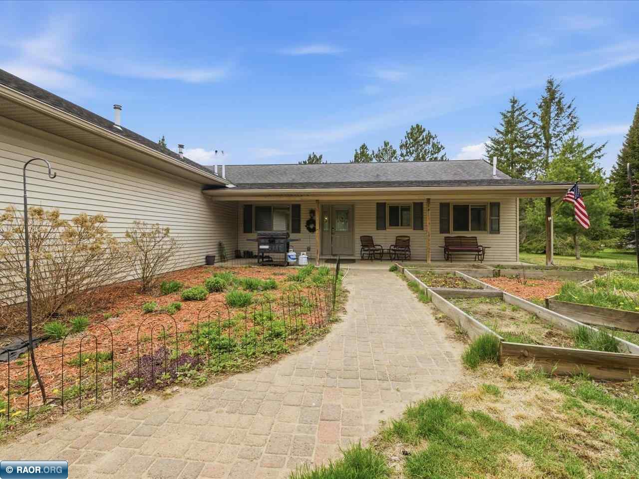 11568 Maras Road Hibbing, MN 55746 - Photo 4 of 50