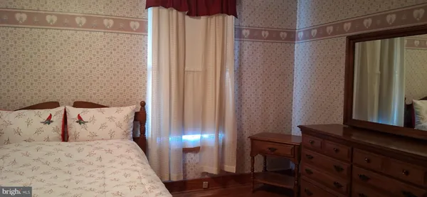 $289,000 | 5822 Business 220, Bedford, PA 15522