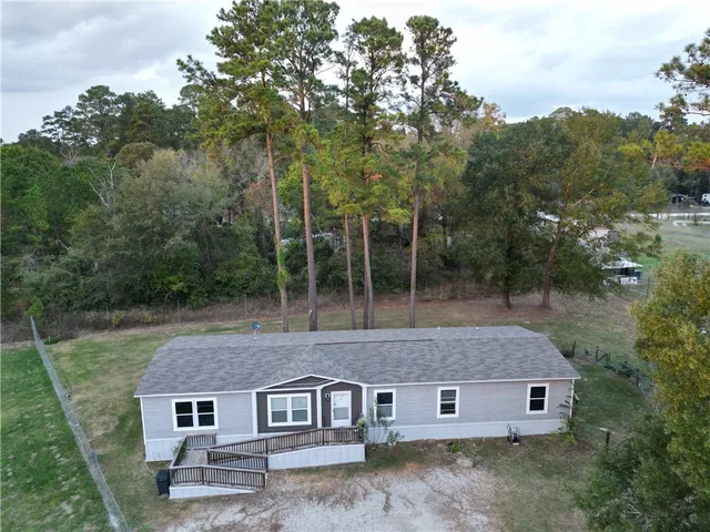 $246,000 | 7715 Walnut Tree Lane, Plantersville, TX 77363