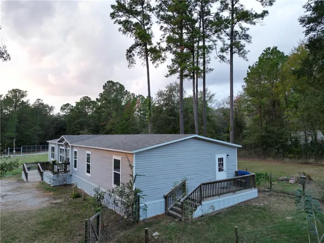 $246,000 | 7715 Walnut Tree Lane, Plantersville, TX 77363
