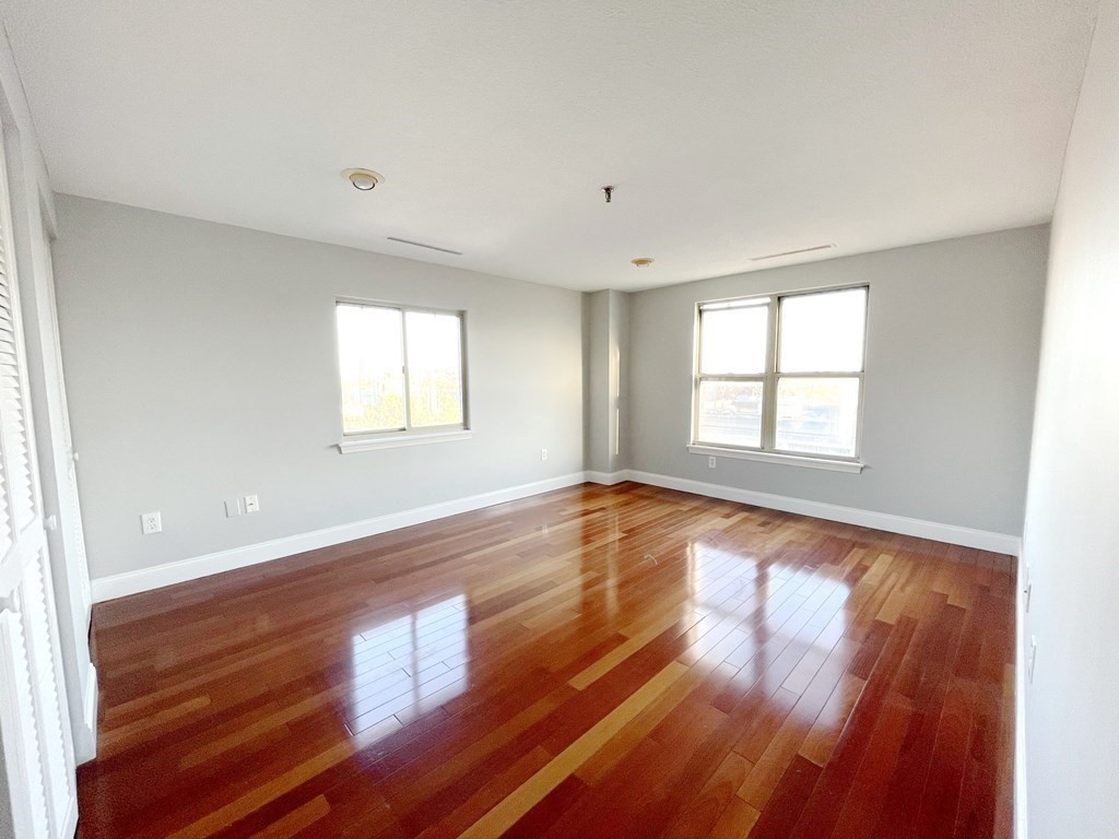 20 Webster Street, Unit 702 Brookline, MA 02446 - Photo 12 of 40