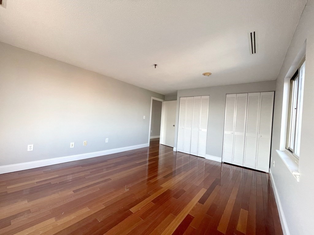 20 Webster Street, Unit 702 Brookline, MA 02446 - Photo 14 of 40