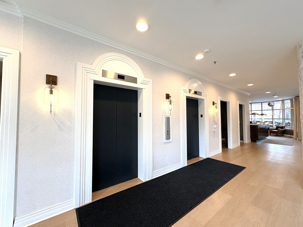 20 Webster Street, Unit 702 Brookline, MA 02446 - Photo 24 of 40