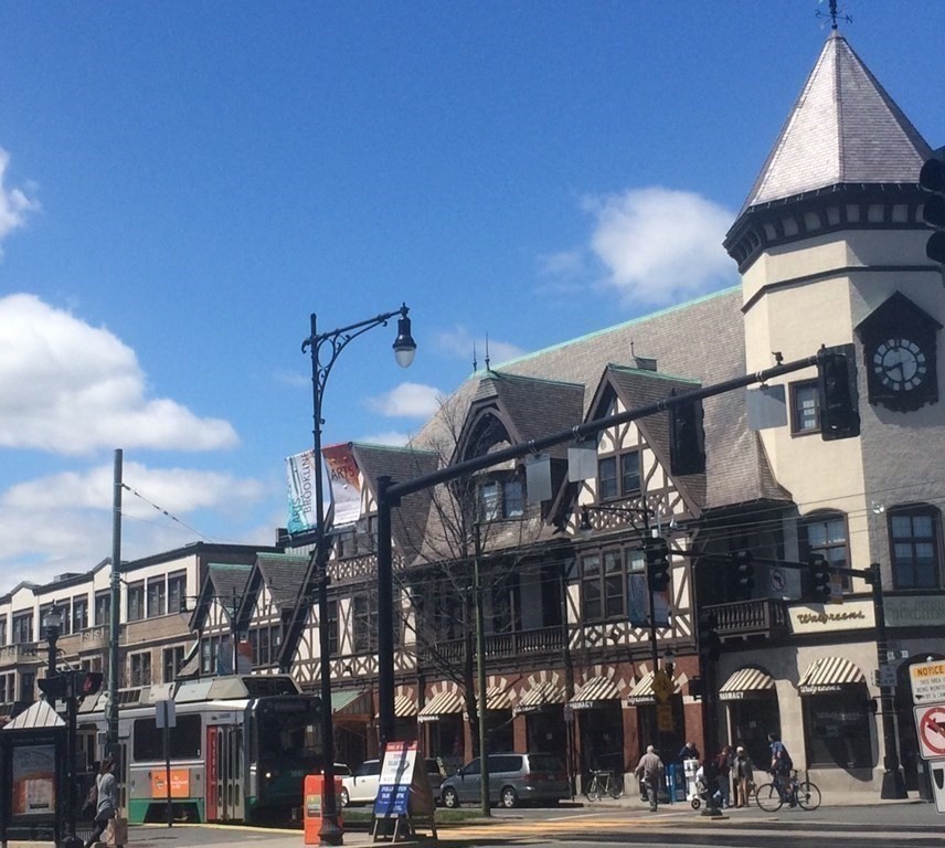 20 Webster Street, Unit 702 Brookline, MA 02446 - Photo 37 of 40