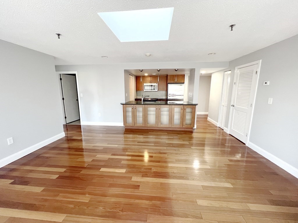 20 Webster Street, Unit 702 Brookline, MA 02446 - Photo 6 of 40