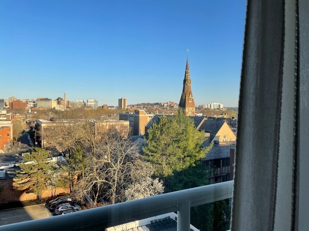 20 Webster Street, Unit 702 Brookline, MA 02446 - Photo 7 of 40