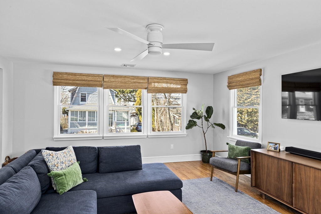 9 Fay Road Scituate, MA 02066 - Photo 6 of 22 Gallery Image 6