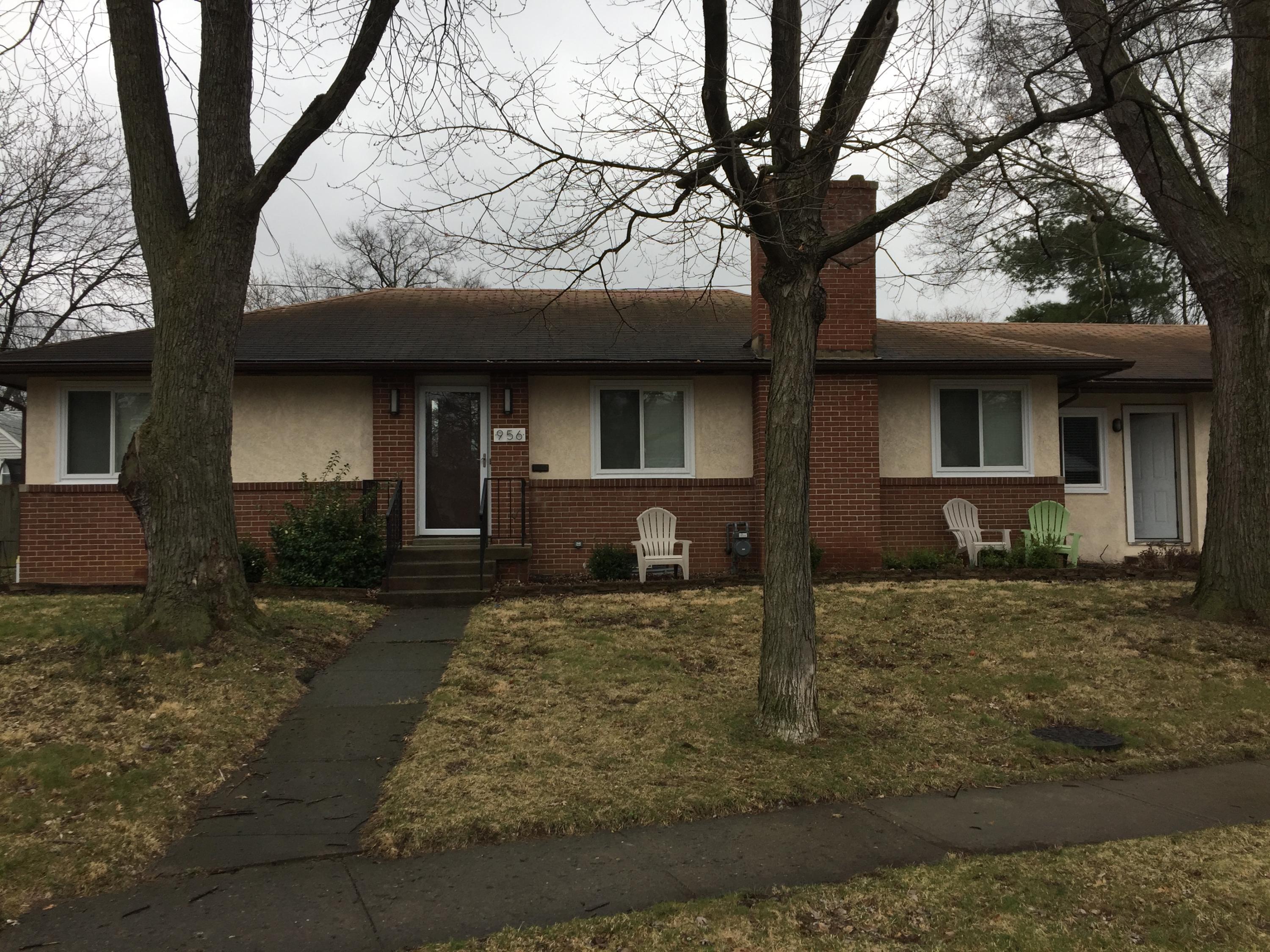 956 Pleasant Ridge Avenue Bexley, OH 43209 - Photo 1 of 3