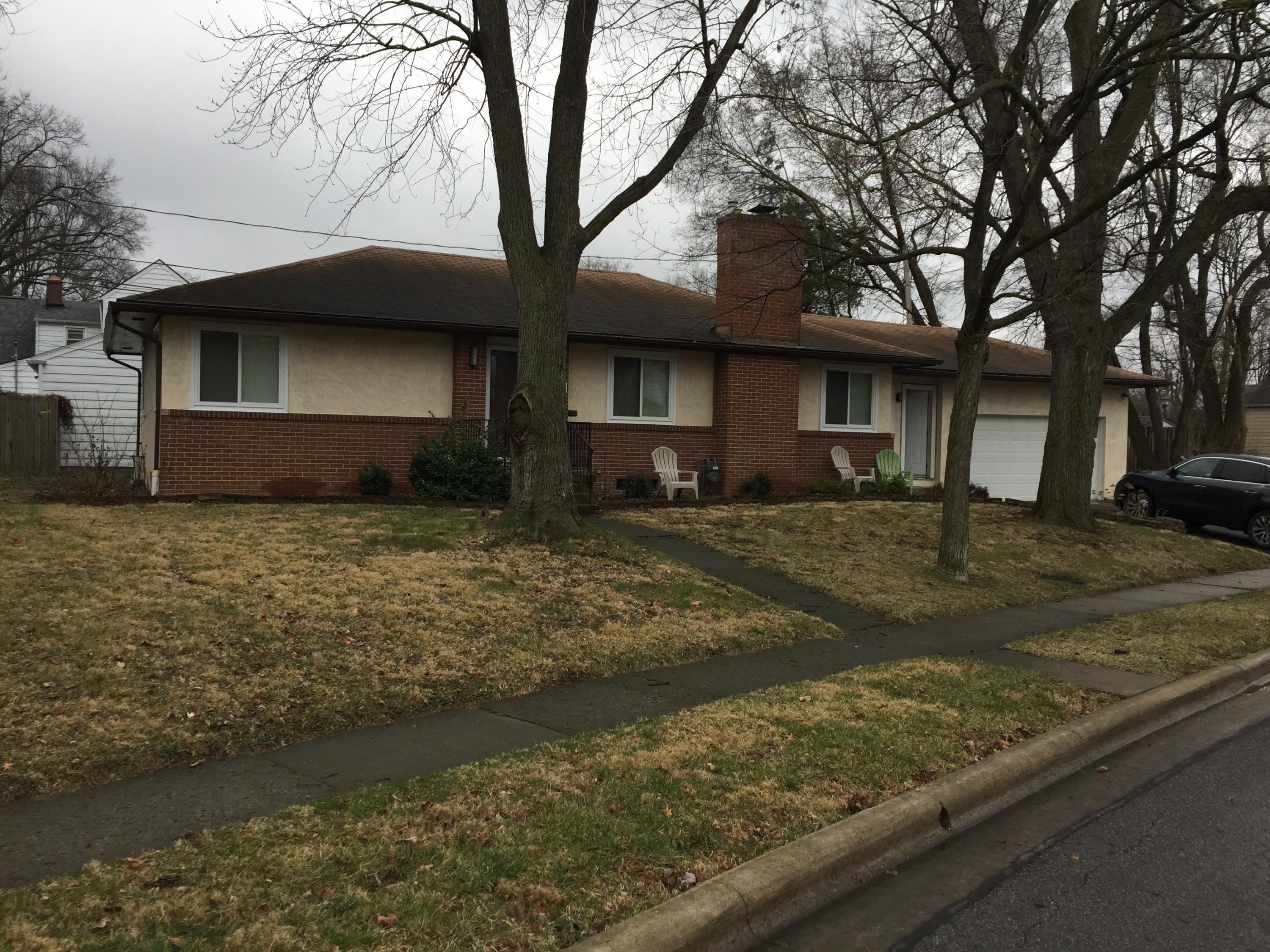 956 Pleasant Ridge Avenue Bexley, OH 43209 - Photo 2 of 3