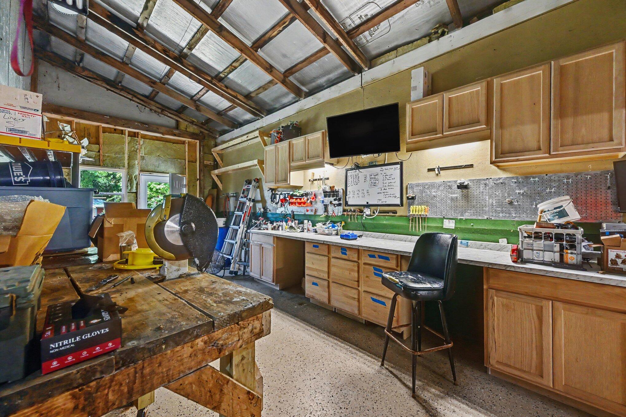 5405 Hartman Road Eau Claire, MI 49111 - Photo 29 of 36 029_file_5511