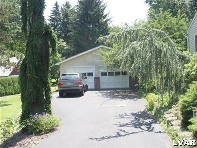 5402 Shimerville Road Emmaus, PA 18049 - Photo 2 of 6 Gallery Image 2
