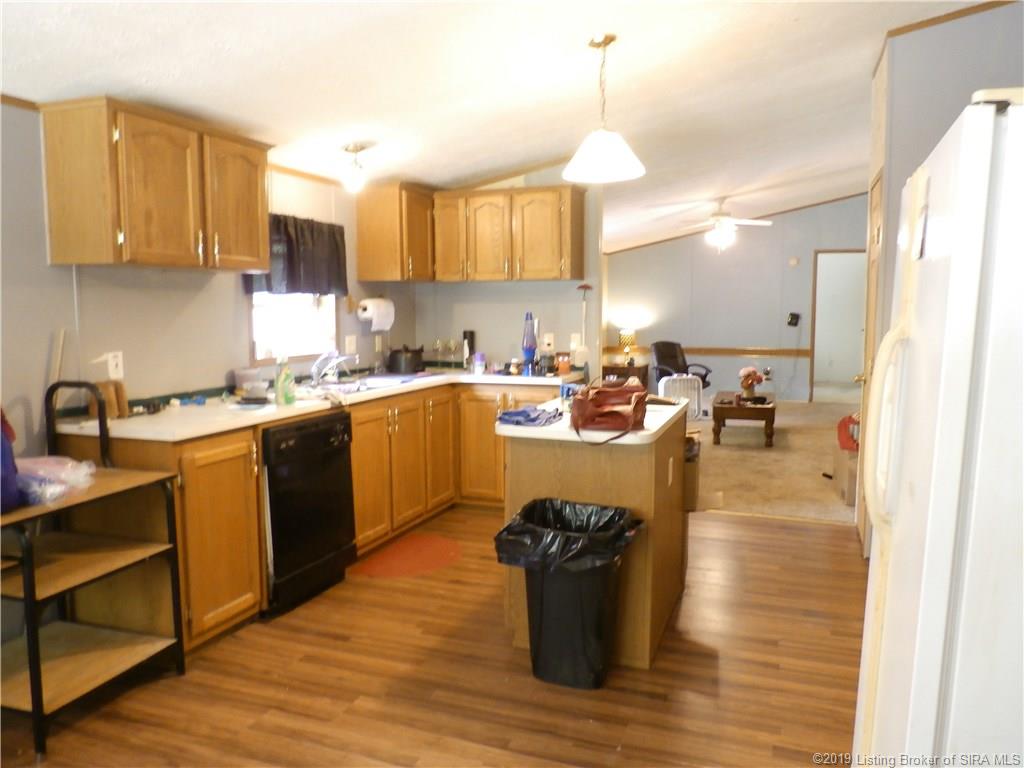 835 Hunter's Trace Road Palmyra, IN 47164 - Photo 11 of 50