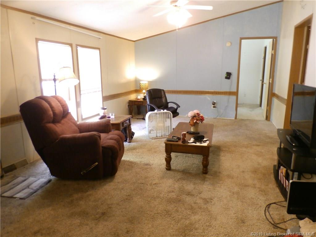 835 Hunter's Trace Road Palmyra, IN 47164 - Photo 7 of 50