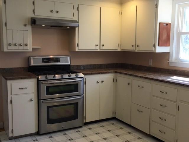 24 Candlewyck Road Portland, ME 04102 - Photo 10 of 35 Photo