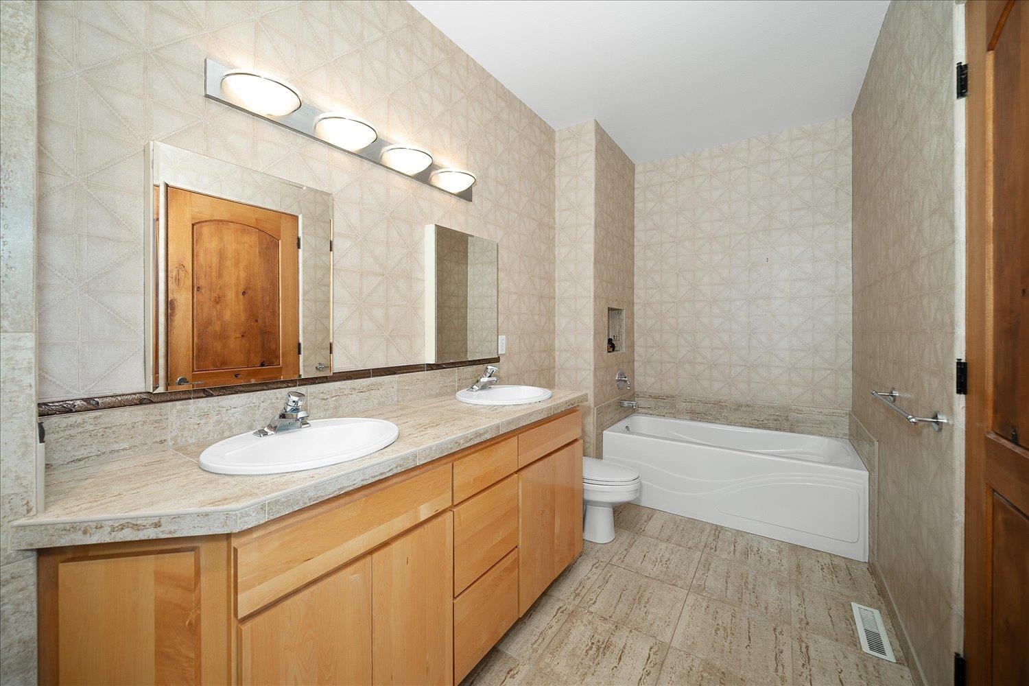 1821 South Viewcrest Lane Spokane, WA 99212 - Photo 25 of 50
