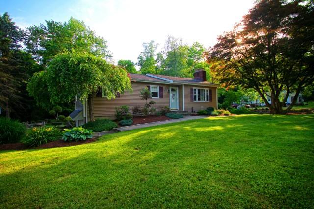 152 East Village Road Shelton, CT 06484 - Photo 1 of 1 Gallery Image 1