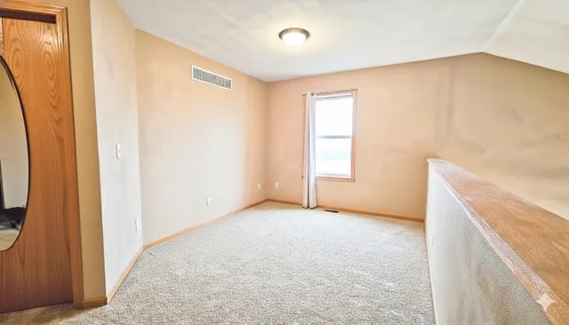 $2,350 | 7589 Stanton Avenue, Rockford, IL 61109