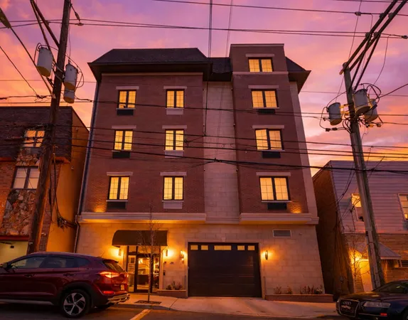 $2,600 | 212 70th Street, Unit 404, Guttenberg, NJ 07093