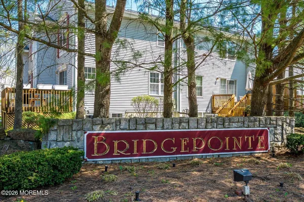 $539,000 | 18 Hanna Lane, Laurence Harbor, NJ 08879