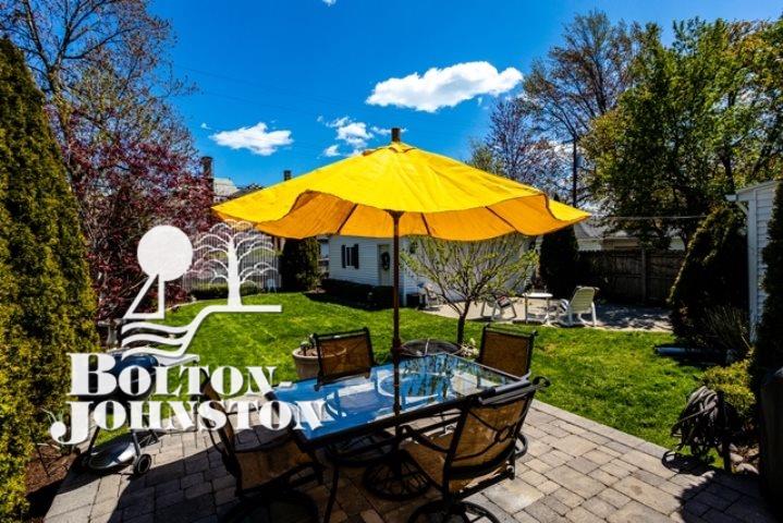 176 Fisher Road Grosse Pointe, MI 48230 - Photo 31 of 37 Mature Landscaping