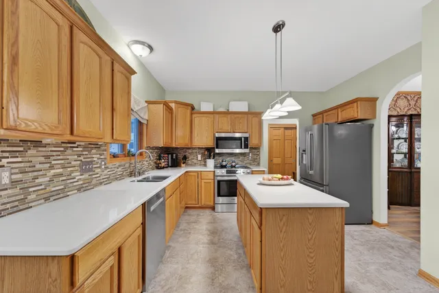 $675,000 | 8454 Northview Drive, Pleasant Prairie, WI 53158