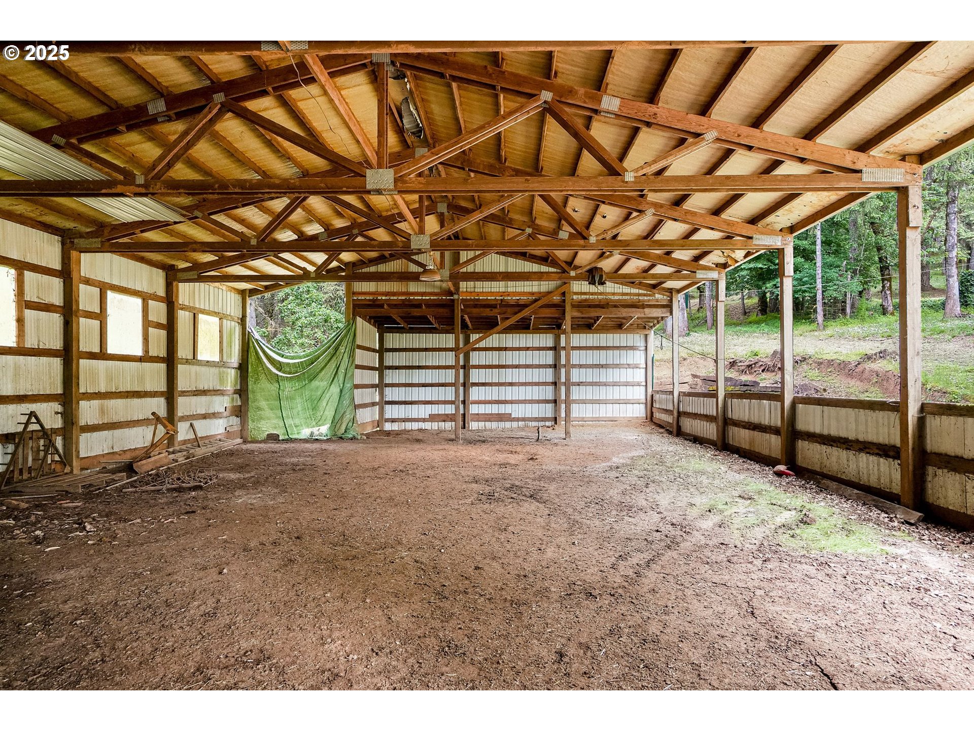 16275 Gilliam Road Dallas, OR 97338 - Photo 27 of 48