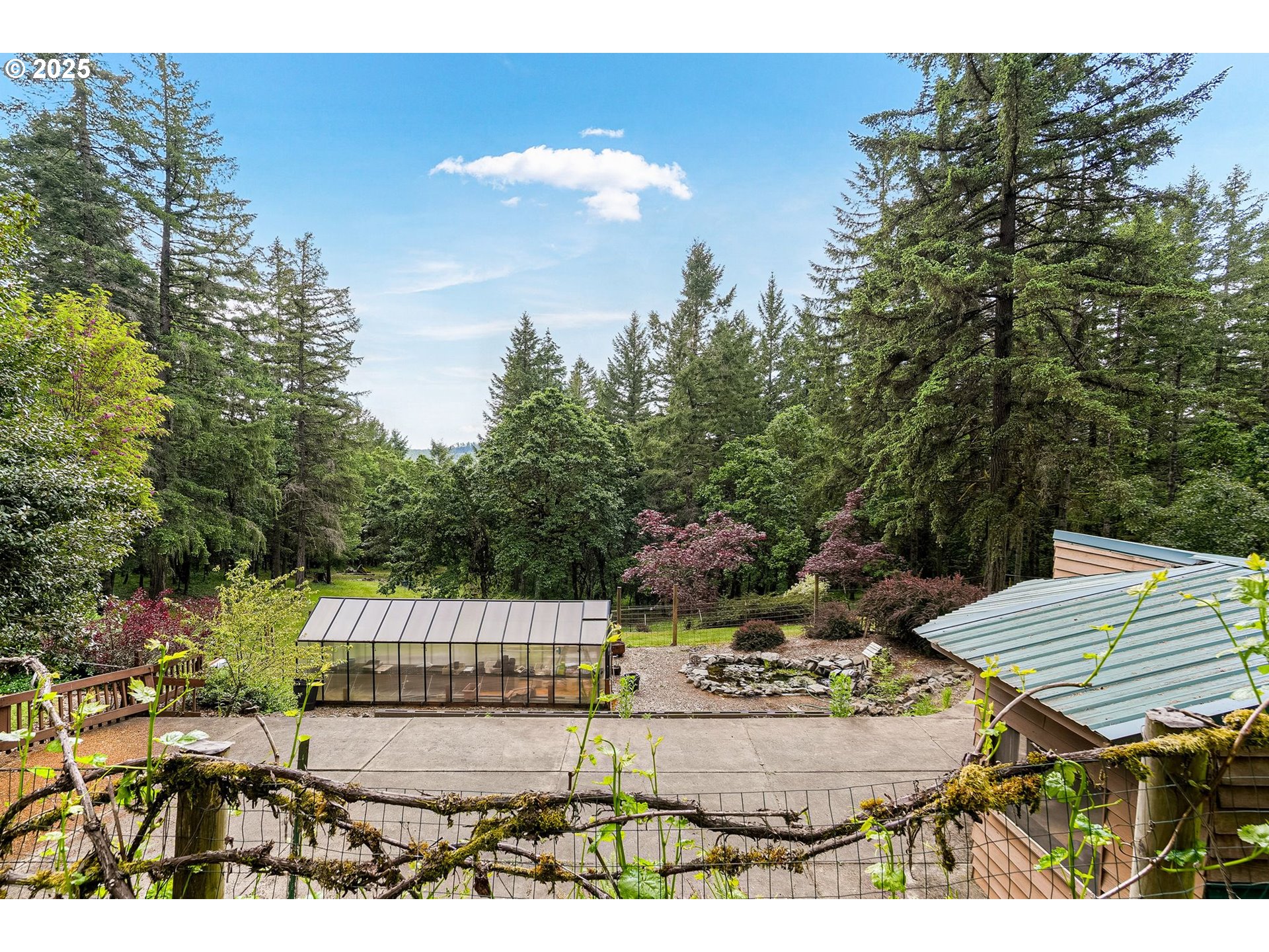 16275 Gilliam Road Dallas, OR 97338 - Photo 28 of 48