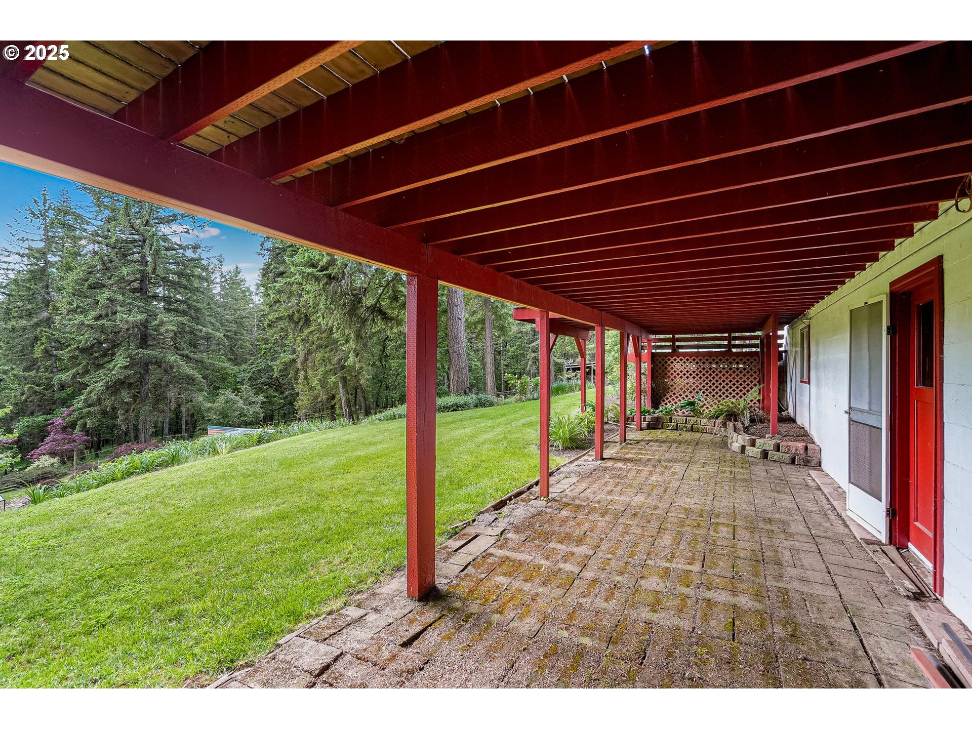 16275 Gilliam Road Dallas, OR 97338 - Photo 38 of 48
