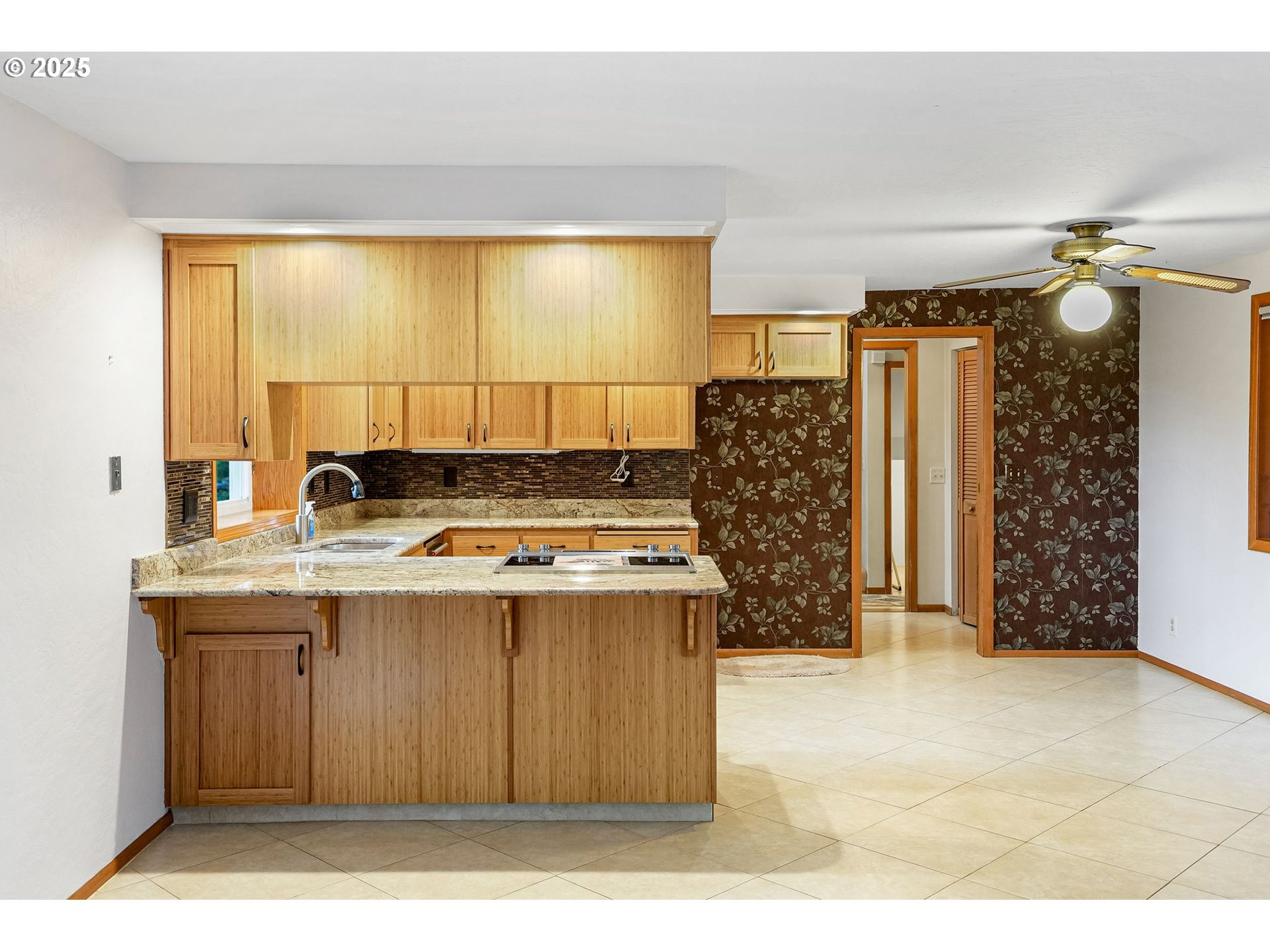 16275 Gilliam Road Dallas, OR 97338 - Photo 9 of 48