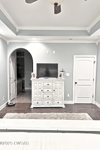 a view of a living room