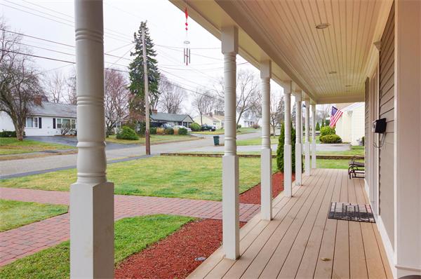 45 Westlake Road Natick, MA 01760 - Photo 2 of 17