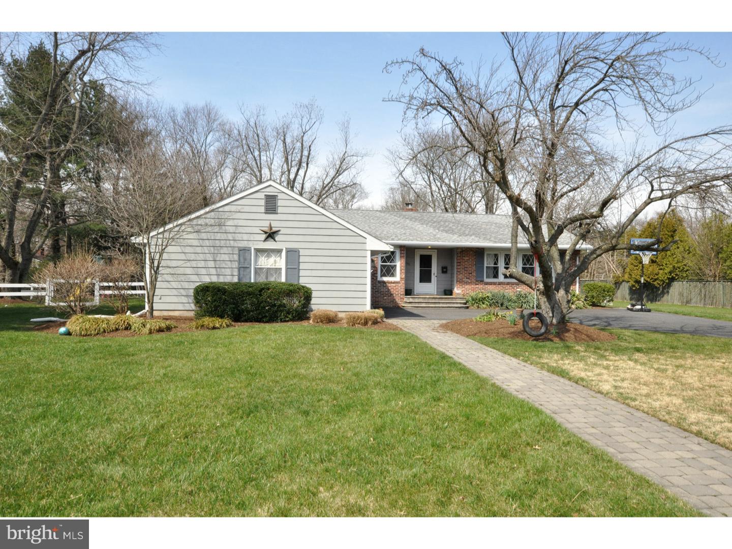 246 Hedgeman Road Moorestown, NJ 08057 - Photo 2 of 23 Gallery Image 2