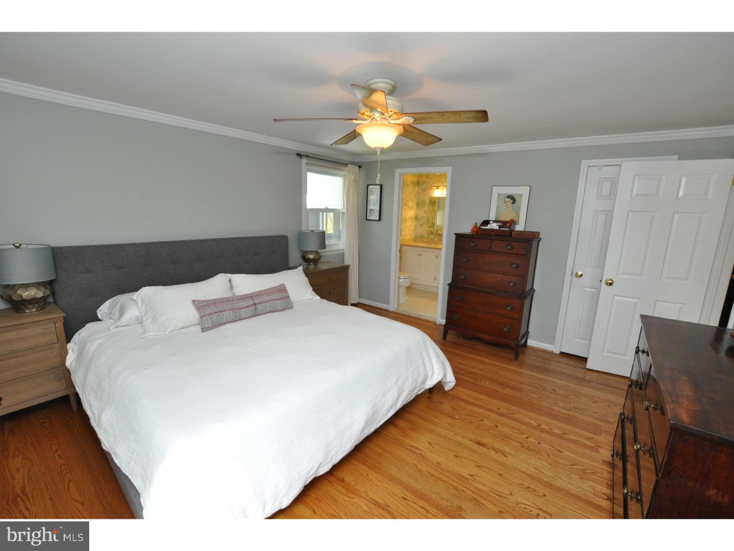 246 Hedgeman Road Moorestown, NJ 08057 - Photo 11 of 23 Gallery Image 11