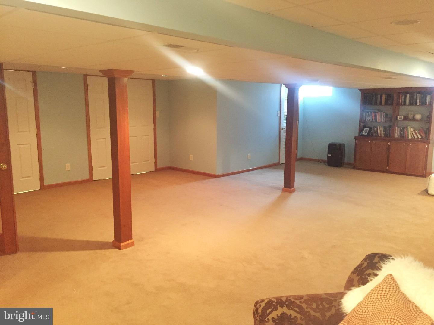 246 Hedgeman Road Moorestown, NJ 08057 - Photo 18 of 23 Gallery Image 18