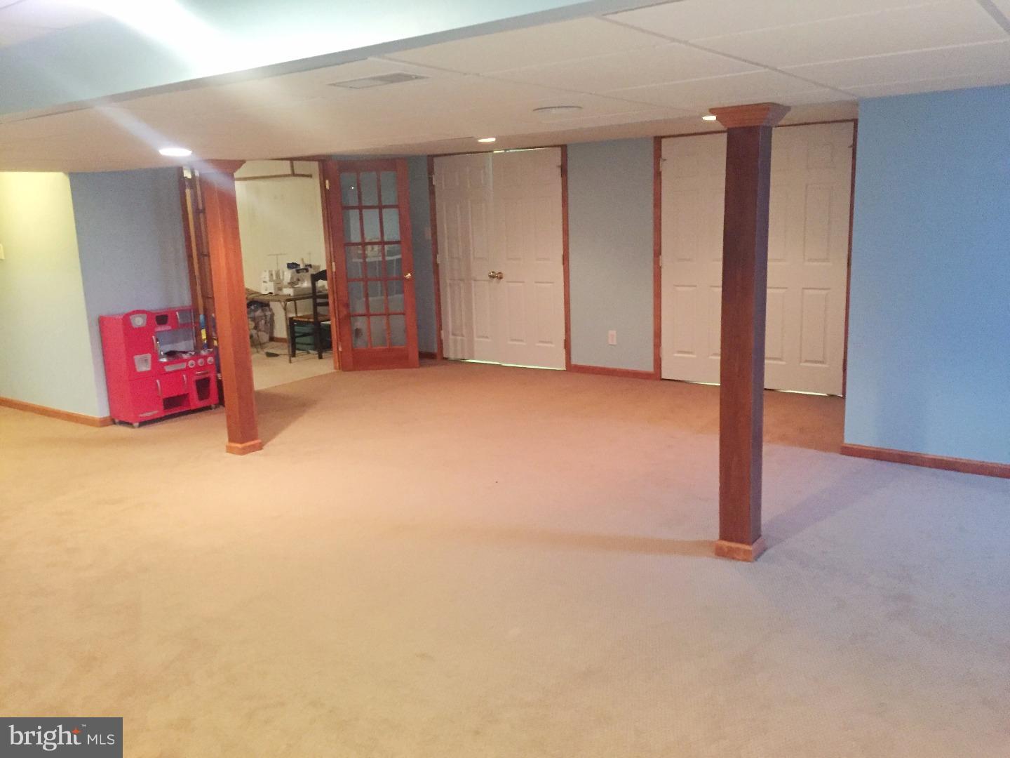 246 Hedgeman Road Moorestown, NJ 08057 - Photo 20 of 23 Gallery Image 20