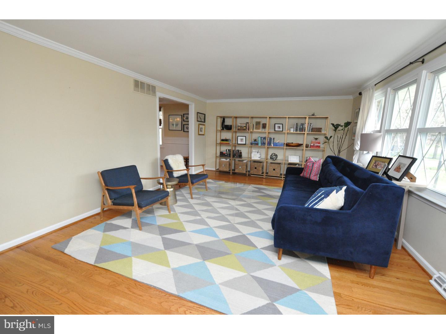 246 Hedgeman Road Moorestown, NJ 08057 - Photo 3 of 23 Gallery Image 3