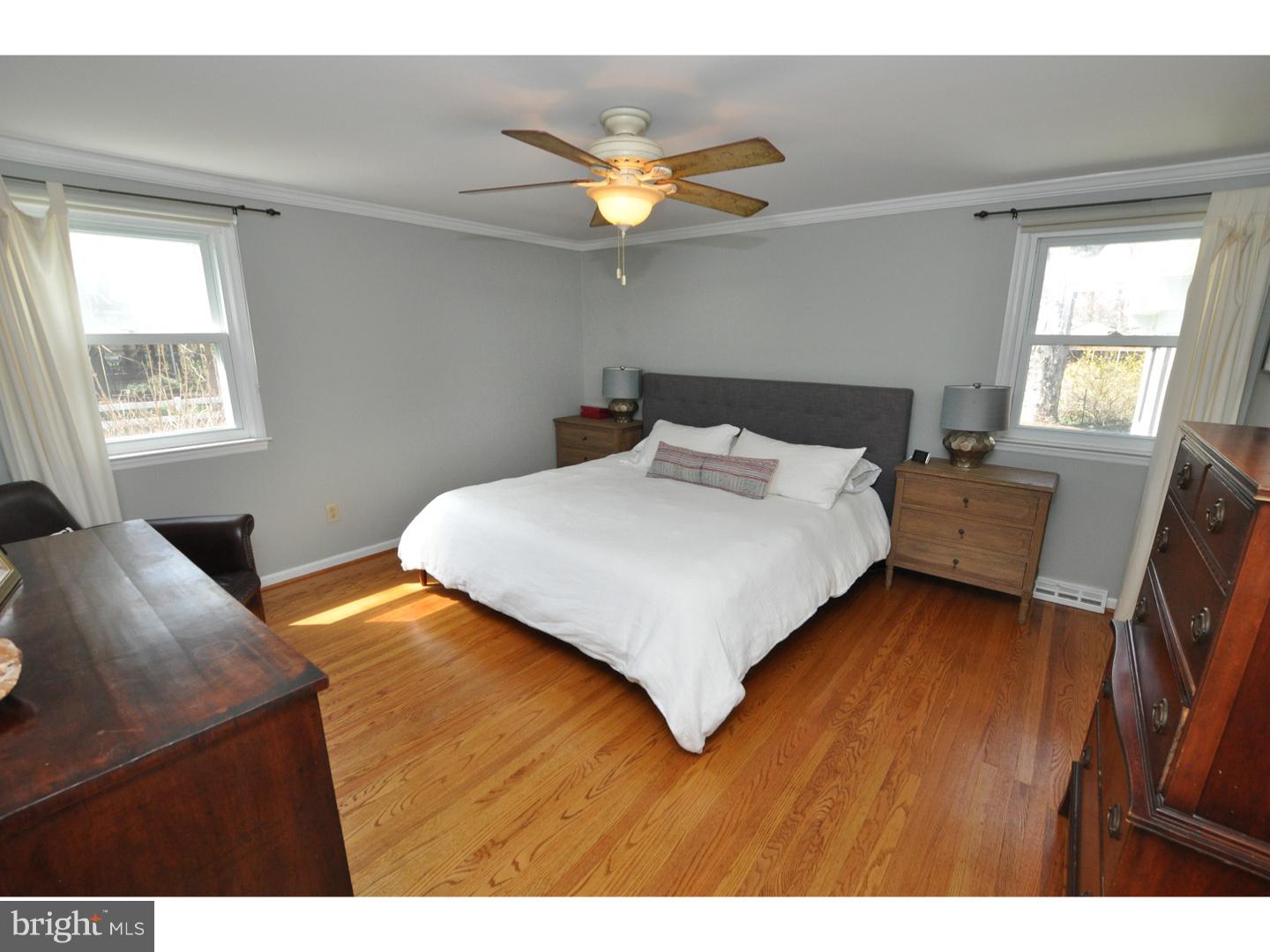 246 Hedgeman Road Moorestown, NJ 08057 - Photo 10 of 23 Gallery Image 10