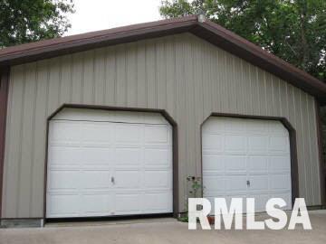 1424 Old Bell Road Iuka, IL 62849 - Photo 2 of 11