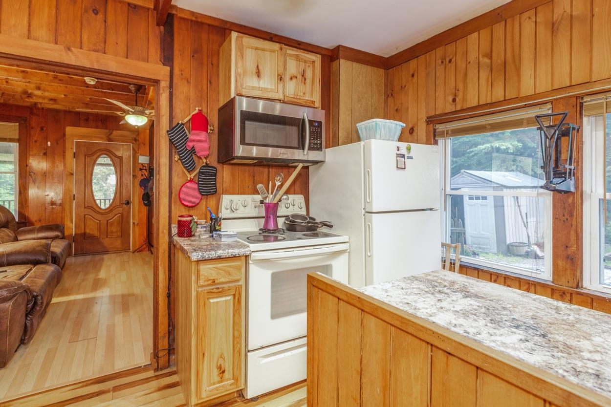 180 Woodbound Road Rindge, NH 03461 - Photo 13 of 31