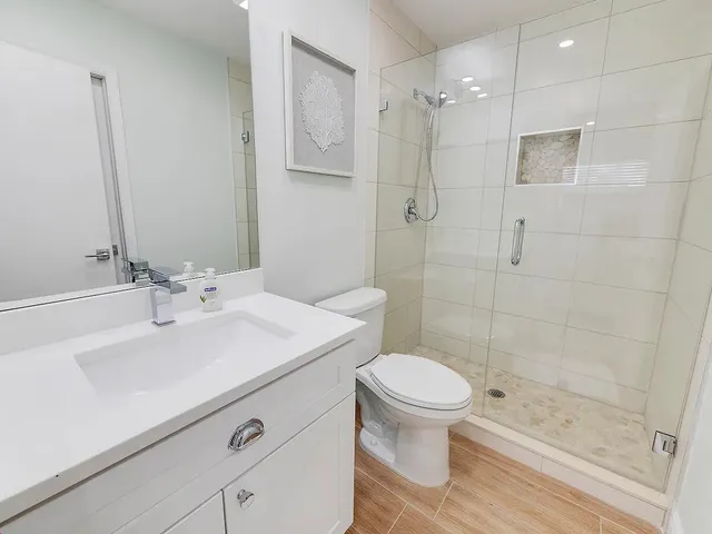 $2,500,000 | 101 Sandal Lane, Unit 1, Palm Beach Shores, FL 33404