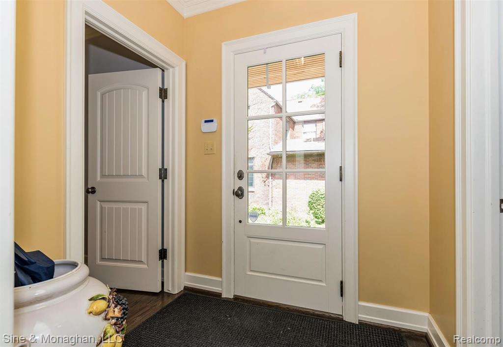 1040 Devonshire Road Grosse Pointe Park, MI 48230 - Photo 59 of 95